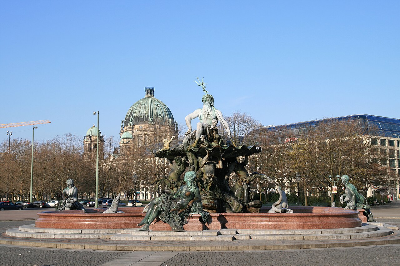Neptune Fountain