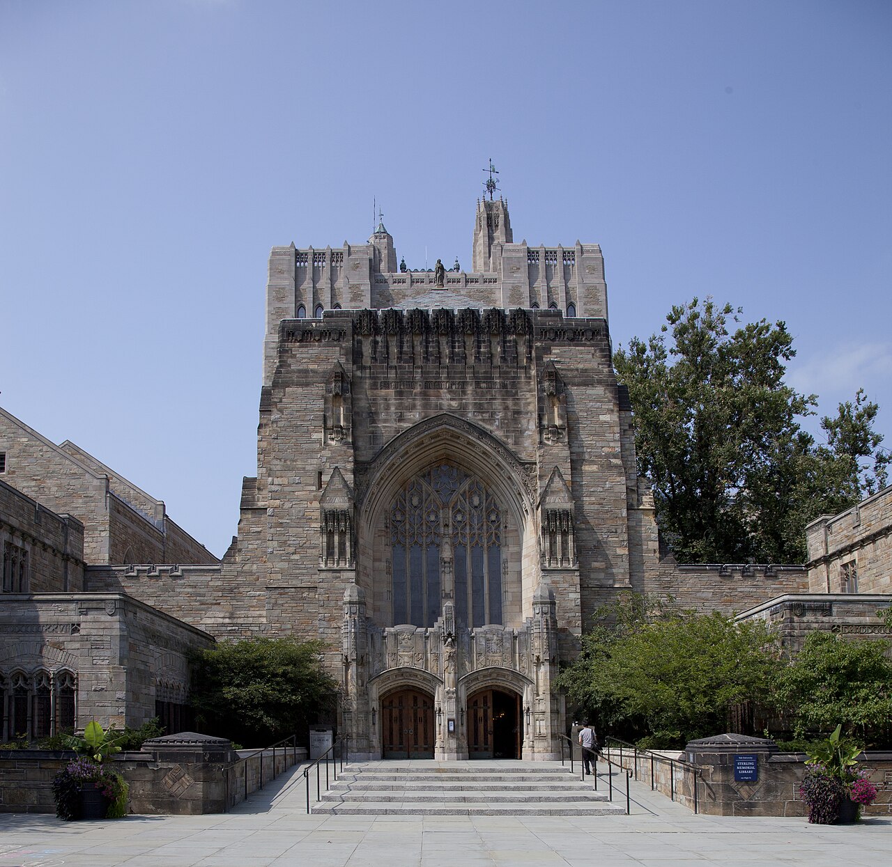 Sterling Memorial Library